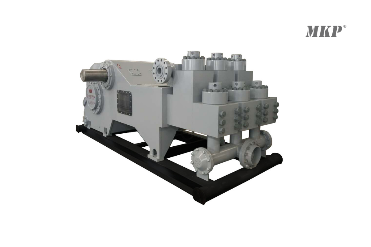 Mud pump troubleshooting tips for common problems | mud king products Image of a Mud Pump on a White Background with the Mud King Products Logo in the Corner